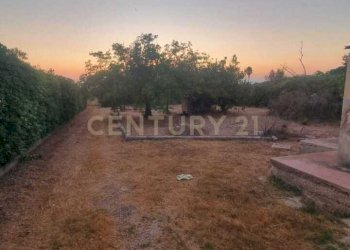 PHOTO-2025-10-29-21-13-09(3).jpg - Casa indipendente Strada Scaro SN, Pachino - foto 6