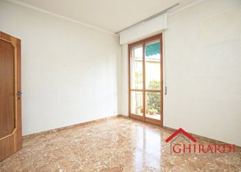 4.1 CAMERA1.jpg - Appartamento Via Giovanni Battista Torre 5, Genova (zona Sestri Ponente) - foto 7