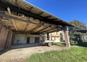 IMG_6439.jpg - Casale Via Roma 4343, Fara Novarese - foto 14