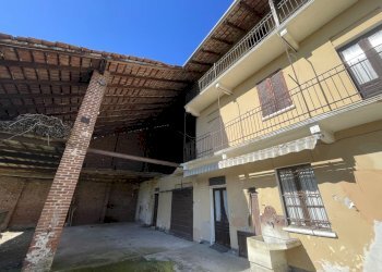 IMG_6444.jpg - Casale Via Roma 4343, Fara Novarese - foto 19