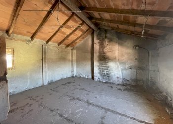 IMG_6464.jpg - Casale Via Roma 4343, Fara Novarese - foto 27