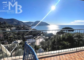 LOGGIATO  ZONA NOTTE - Casa indipendente VIA DEL CASTELLO 32, Recco - foto 9