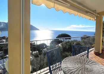 LOGGIATO ZONA NOTTE - Casa indipendente VIA DEL CASTELLO 32, Recco - foto 10