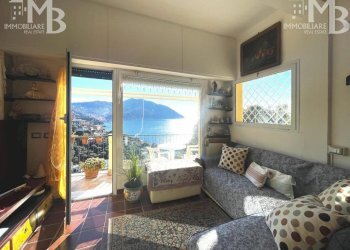 SALA CON CAMINETTO - Casa indipendente VIA DEL CASTELLO 32, Recco - foto 21