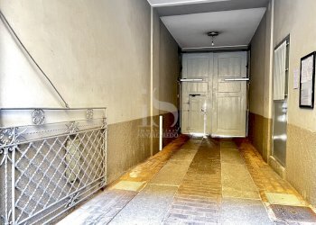 Atrio Condominiale - Monolocale VIA CARLO FARINI, 37, Milano - foto 3