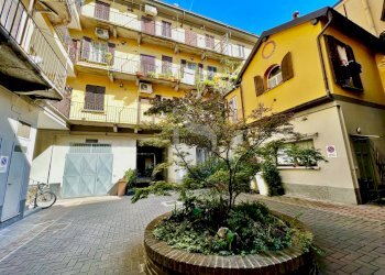 Cortile Condominiale - Monolocale VIA CARLO FARINI, 37, Milano - foto 4
