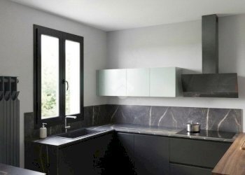 Trilocale via XXV Aprile, Castelnovo di Sotto - foto 1