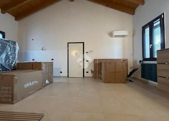 Trilocale via XXV Aprile, Castelnovo di Sotto - foto 2