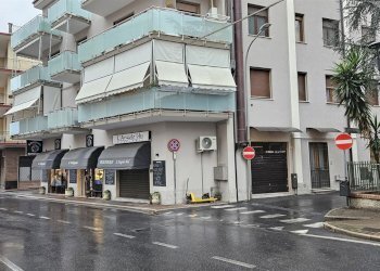 Negozio Via Pontetto 38, Ceriale - foto 3