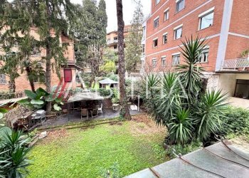 Four-room apartment Via Cimone, Roma - photo 4