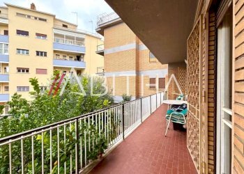 Four-room apartment Via Cimone, Roma - photo 22