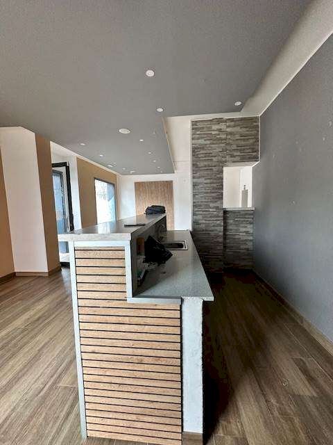 Negozio Modena (zona San Faustino) - foto 2