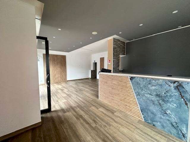 Negozio Modena (zona San Faustino) - foto 3