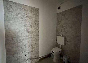 Shop Modena (neighborhood San Faustino) - photo 19