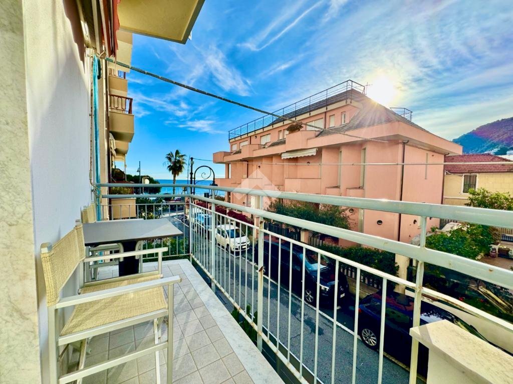 Quadrilocale Via Torino, Laigueglia - foto 1