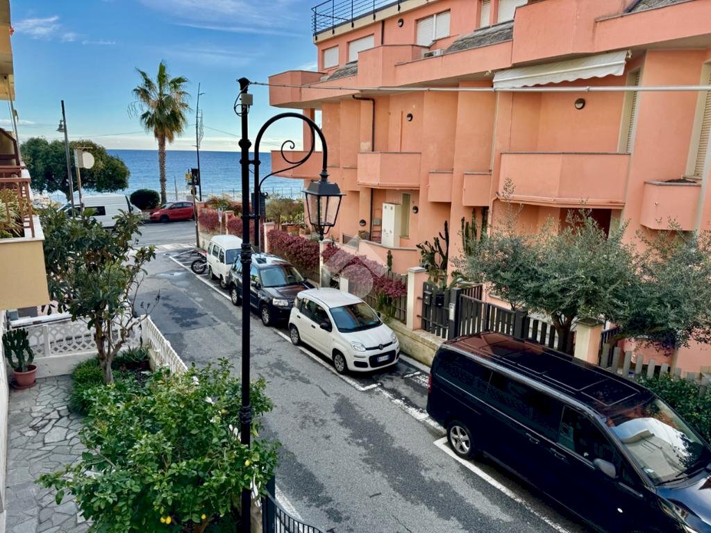 Quadrilocale Via Torino, Laigueglia - foto 2