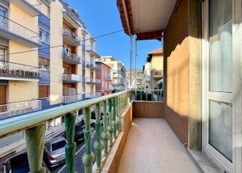 Quadrilocale Via Paolo Ferreri, Alassio - foto 12