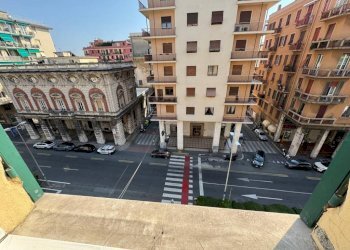 Three-room apartment Genova (neighborhood Sampierdarena) - photo 19