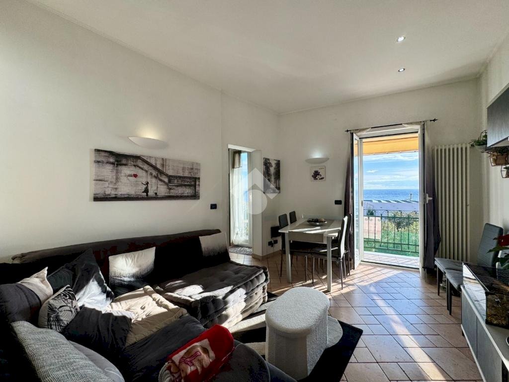 Four-room apartment Via Silvano Acerbo, Noli - photo 3