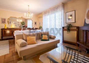 Trilocale Via Aldo Moro, 8 
 Cellatica, Cellatica - foto 4