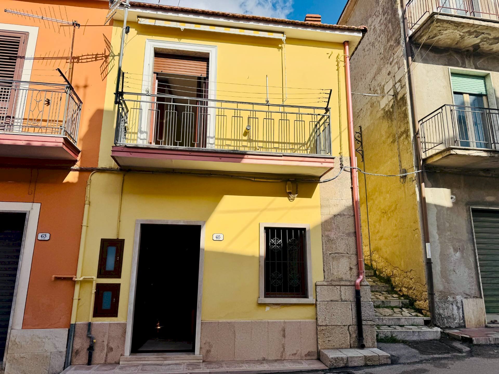 Foto 3 - Casa semi indipendente VIA ROMA
 
65, Gesualdo - foto 3