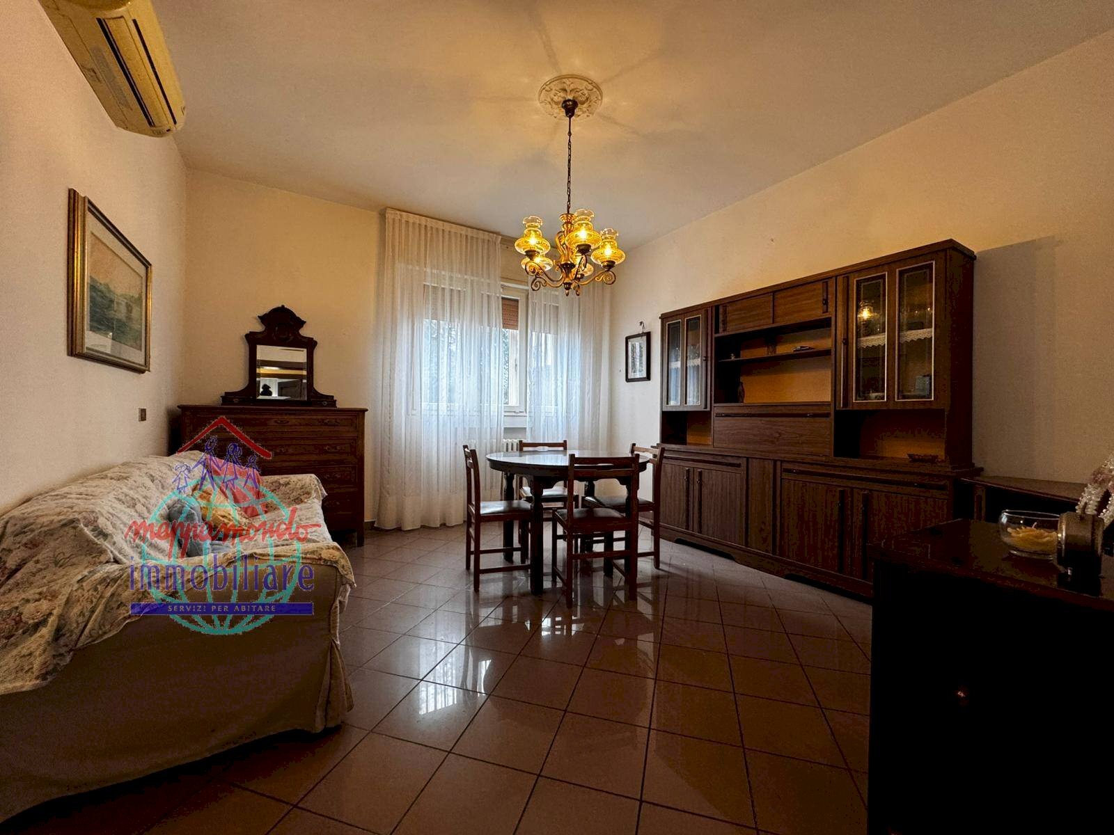 Foto 2 - Quadrilocale VIA XXV APRILE 1945
 
3, Galliera - foto 2