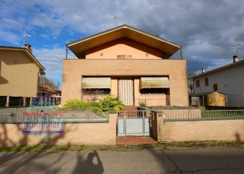 Foto 1 - Villa VIA GIACOMO LEOPARDI
 
4, San Giovanni in Persiceto - foto 1