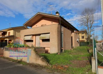 Foto 3 - Villa VIA GIACOMO LEOPARDI
 
4, San Giovanni in Persiceto - foto 3