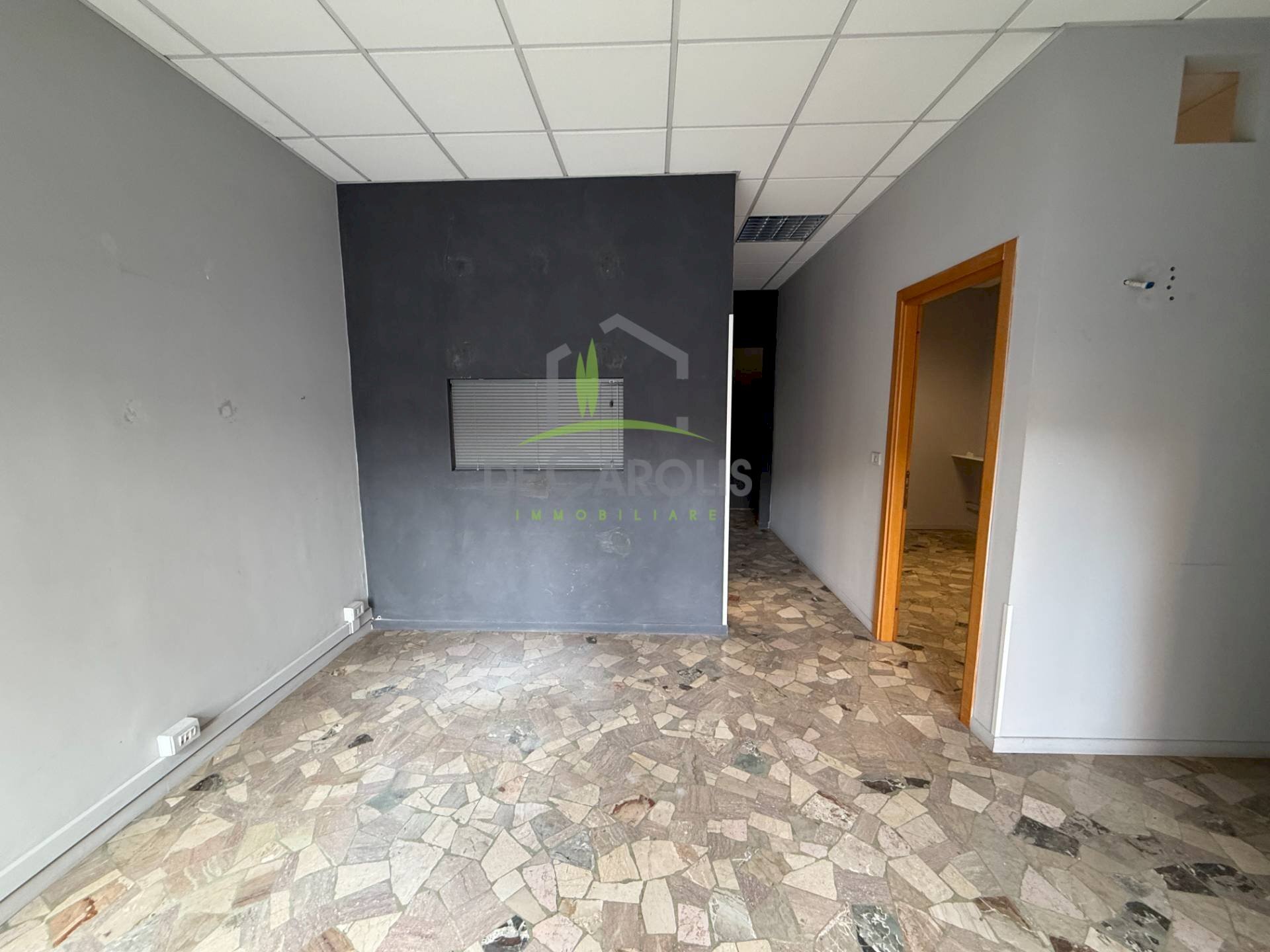 Foto 2 - Attività Commerciale Via Pisa
 
4, Ascoli Piceno - foto 2