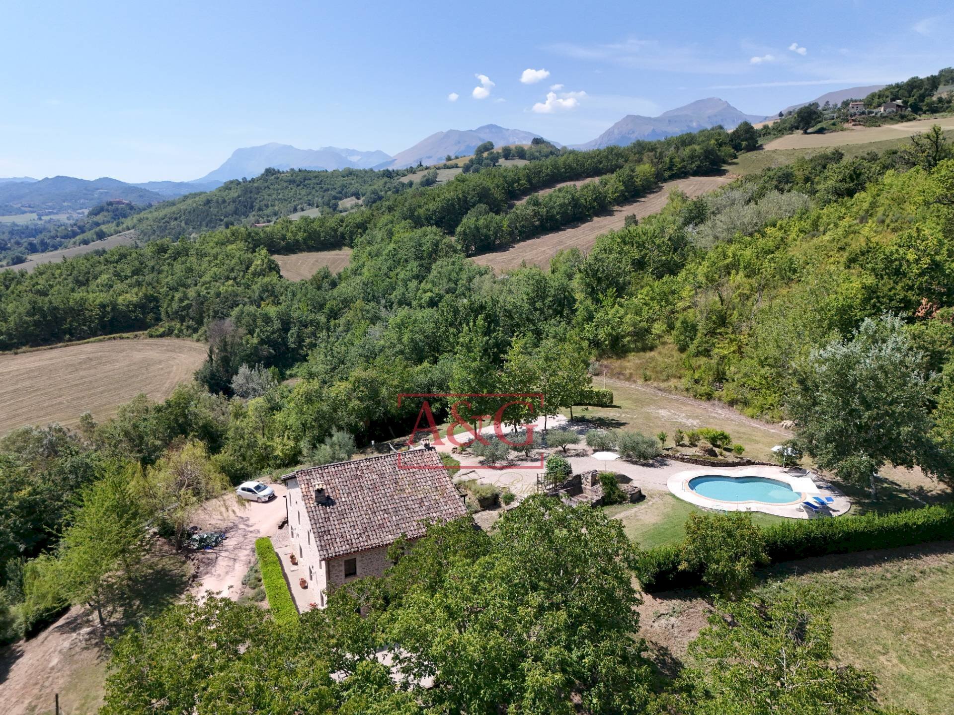 Foto 2 - Rustic VILLA CACCIANEBBIA, Amandola - photo 2