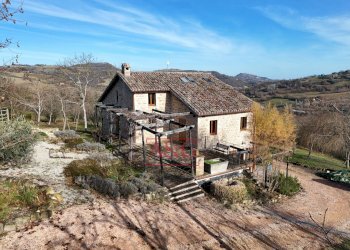 Foto 10 - Rustic VILLA CACCIANEBBIA, Amandola - photo 10