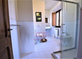 Foto 45 - Rustic VILLA CACCIANEBBIA, Amandola - photo 45