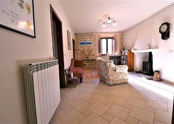 Foto 47 - Rustic VILLA CACCIANEBBIA, Amandola - photo 47