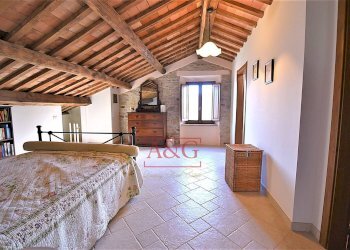 Foto 52 - Rustic VILLA CACCIANEBBIA, Amandola - photo 52