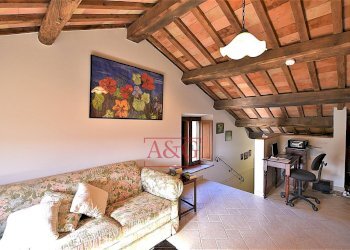 Foto 57 - Rustic VILLA CACCIANEBBIA, Amandola - photo 57