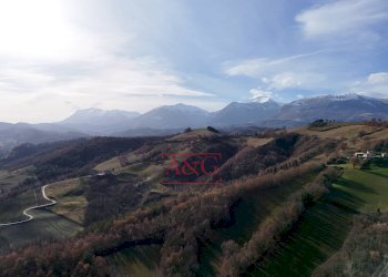 Foto 63 - Rustic VILLA CACCIANEBBIA, Amandola - photo 63