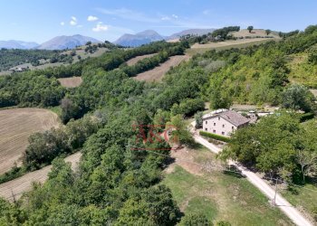 Foto 87 - Rustic VILLA CACCIANEBBIA, Amandola - photo 87