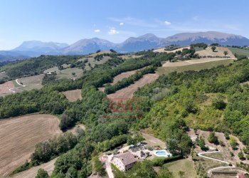 Foto 88 - Rustic VILLA CACCIANEBBIA, Amandola - photo 88