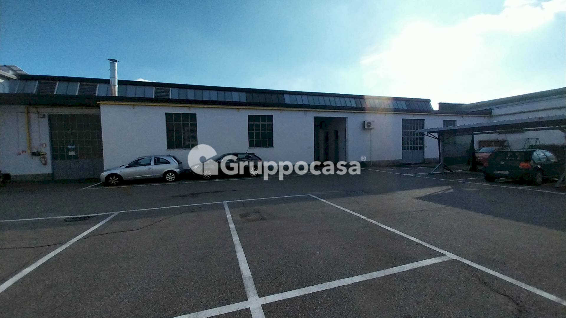 Foto 1 - Capannone Via Milano
 
226, Magenta - foto 1