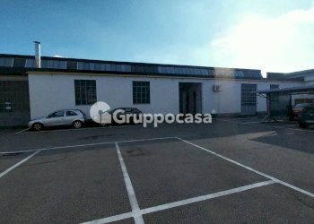 Foto 1 - Capannone Via Milano
 
226, Magenta - foto 1