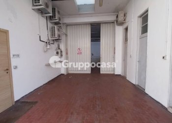 Foto 3 - Capannone Via Milano
 
226, Magenta - foto 3