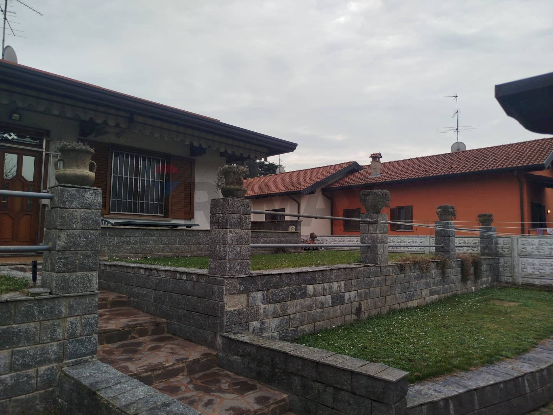 Casa all\'aperto - Independent house Via Valsugana
 
7, Lainate - photo 2