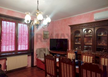 Sala da pranzo - Casa indipendente Via Valsugana
 
7, Lainate - foto 7