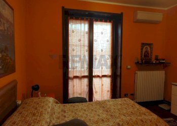 Camera / camera da letto - Casa indipendente Via Valsugana
 
7, Lainate - foto 18