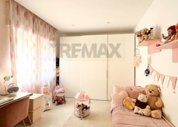 Camera / camera da letto - Trilocale Via Nuovo San Rocco
 
95, Napoli - foto 21