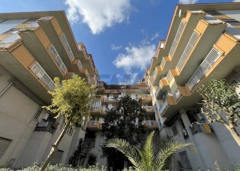 Edificio all\'aperto - Trilocale Via Nuovo San Rocco
 
95, Napoli - foto 26