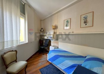 Camera / camera da letto - Quadrilocale Vico Acitillo
 
120E, Napoli - foto 6