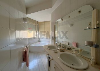 Bagno - Quadrilocale Vico Acitillo
 
120E, Napoli - foto 22