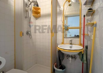 Bagno - Quadrilocale Vico Acitillo
 
120E, Napoli - foto 24