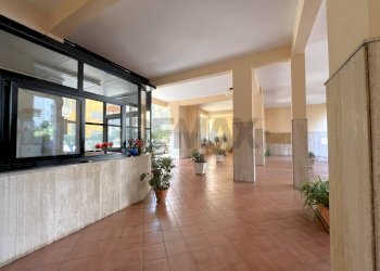 Ricezione / Lobby - Quadrilocale Vico Acitillo
 
120E, Napoli - foto 28